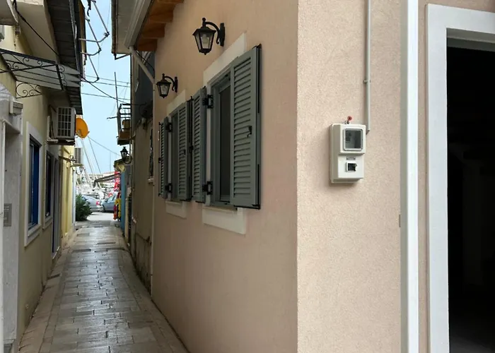 Lefkas Lovely Lefkada City